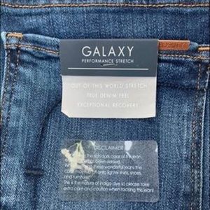 Galaxy “Gwen” stretch skinny jean never worn